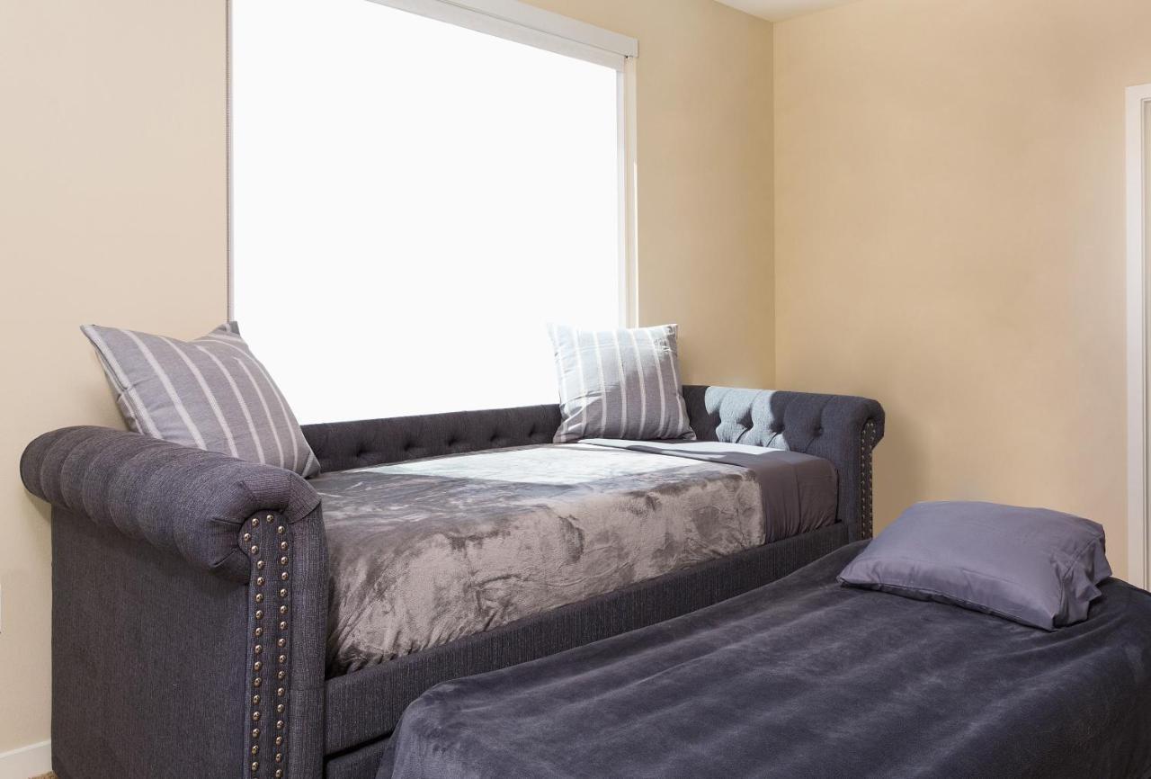 La Premium Suites Apartahotel